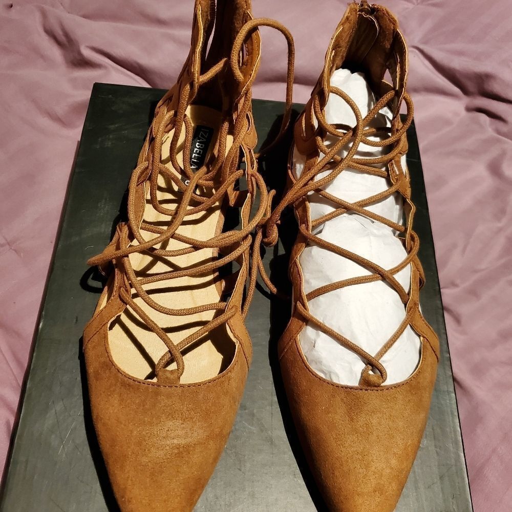Dress Shoes/Sandles‎